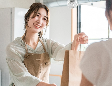 昼職求人情報女子2